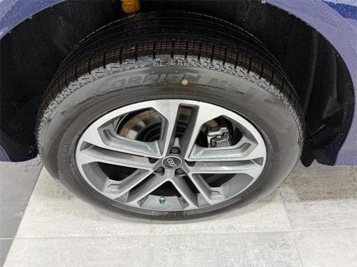 2025 Audi Q5 2.0T quattro Premium