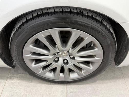 2014 Lexus LS 460 Base