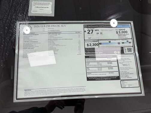 2026 Mercedes-Benz GLB 250 Base 4MATIC