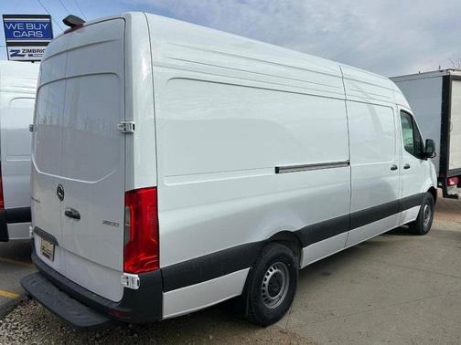 2025 Mercedes-Benz Sprinter 2500 High Roof