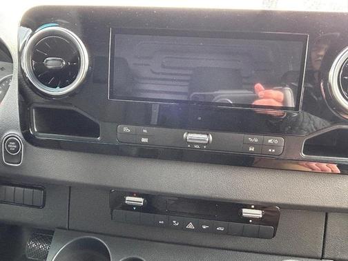 2025 Mercedes-Benz Sprinter 2500 High Roof