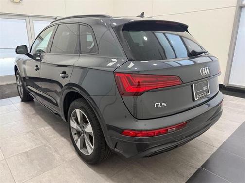 2025 Audi Q5 40 Premium