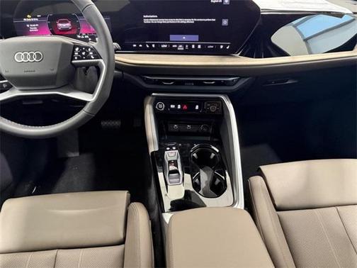 2025 Audi Q5 2.0T quattro Premium