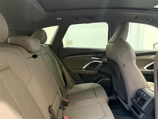2025 Audi Q5 2.0T quattro Premium
