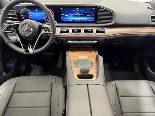 2025 Mercedes-Benz GLE 450 4MATIC