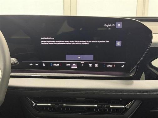 2025 Audi Q6 e-tron Premium