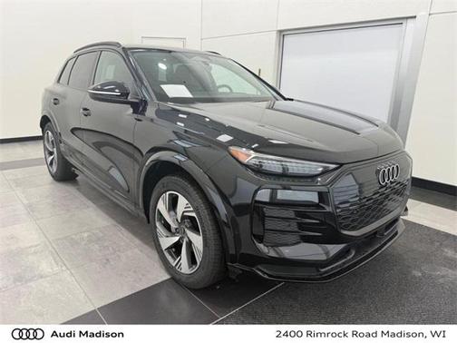 2025 Audi Q6 e-tron Premium