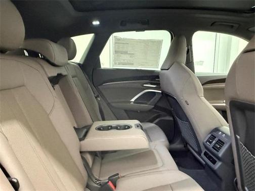 2025 Audi Q5 2.0T quattro Premium