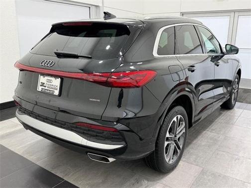 2025 Audi Q5 2.0T quattro Premium