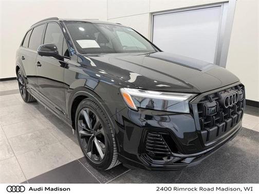 2026 Audi Q7 55 Premium Plus