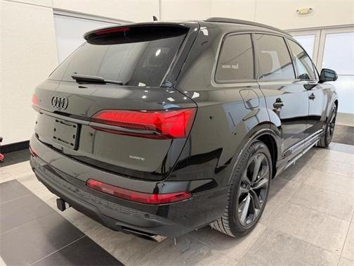 2026 Audi Q7 55 Premium Plus