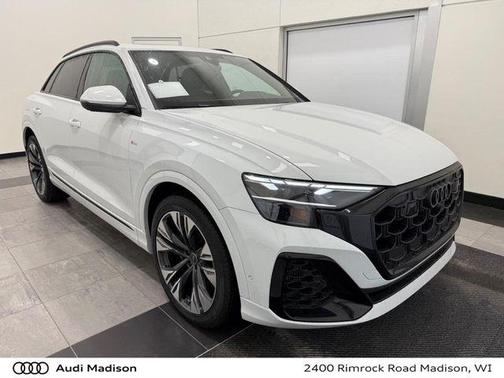 Glacier White Metallic 2026 Audi Q8 55 Premium
