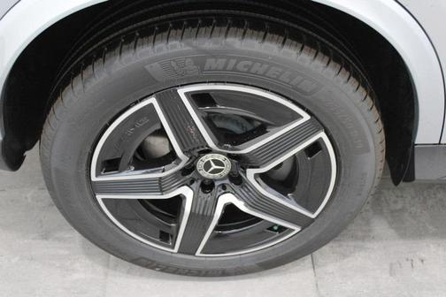 2025 Mercedes-Benz GLC 300 Base 4MATIC