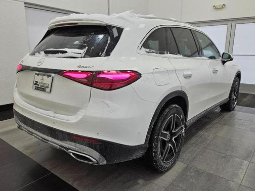 2026 Mercedes-Benz GLC 300 Base 4MATIC