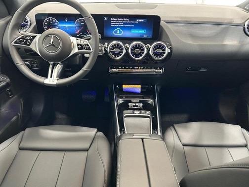 2025 Mercedes-Benz GLA 250 Base 4MATIC