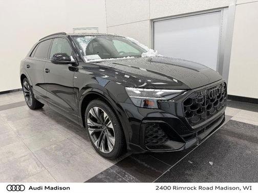 2026 Audi Q8 55 Premium