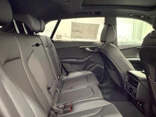 2026 Audi Q8 55 Premium