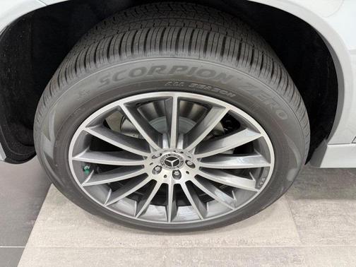 2026 Mercedes-Benz GLE 450e Base 4MATIC
