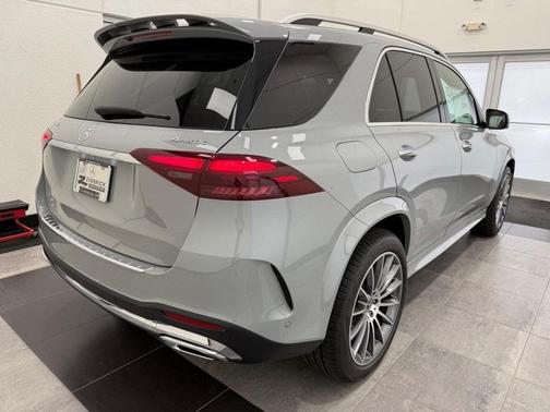 2026 Mercedes-Benz GLE 450e Base 4MATIC