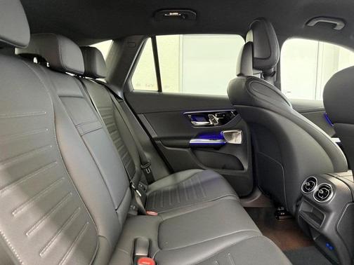 2026 Mercedes-Benz GLC 300 Base 4MATIC