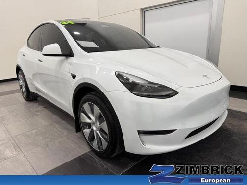 2024 Tesla Model Y Long Range
