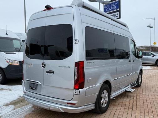 2021 Mercedes-Benz Sprinter 2500 