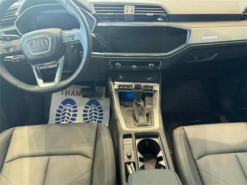 2025 Audi Q3 45 S line Premium