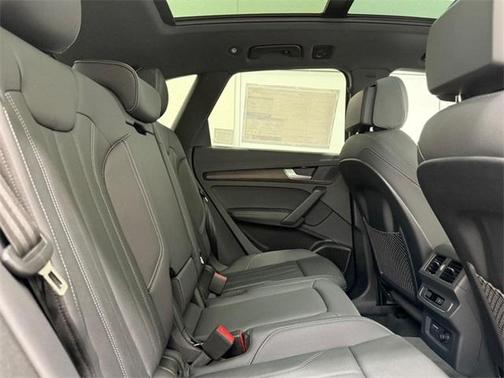 2025 Audi Q5 55 S line quattro Premium