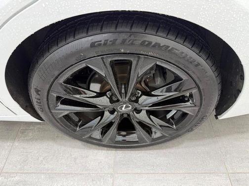 Ultra White 2023 Lexus ES 350 F Sport