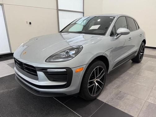 2025 Porsche Macan