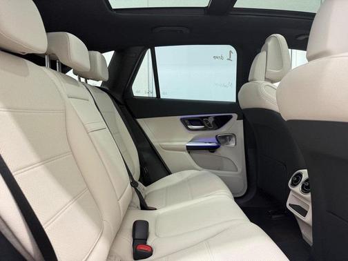 2026 Mercedes-Benz GLC 300 Base 4MATIC