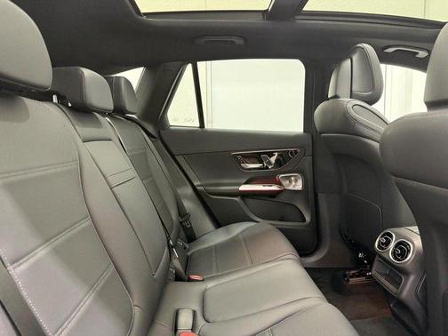 2026 Mercedes-Benz GLC 300 Base 4MATIC