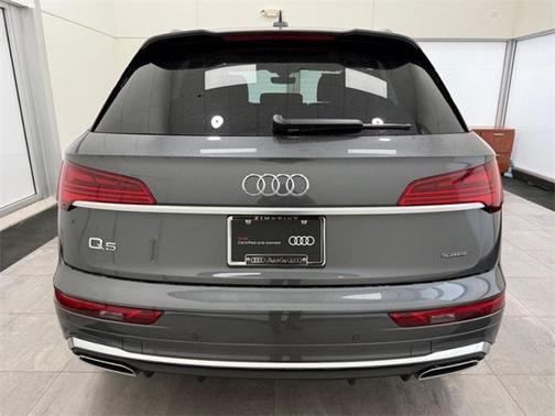 2024 Audi Q5 45 S line quattro Premium
