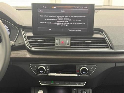 2025 Audi Q5 55 S line quattro Premium