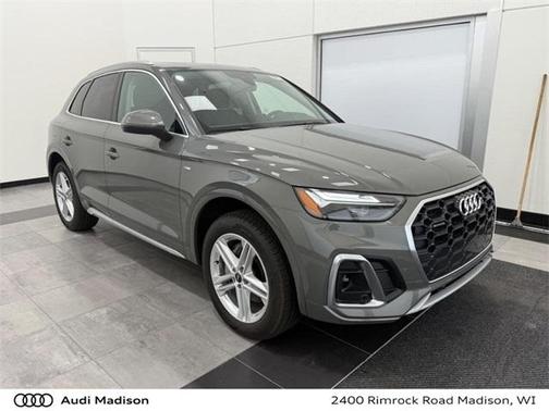 2025 Audi Q5 55 S line quattro Premium