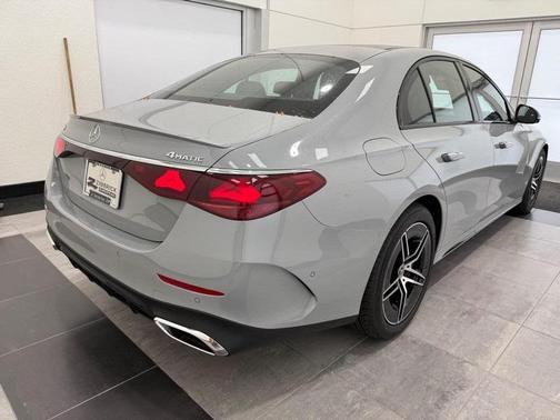 2026 Mercedes-Benz E-Class 350