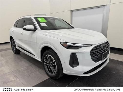 2025 Audi Q5 2.0T quattro Premium