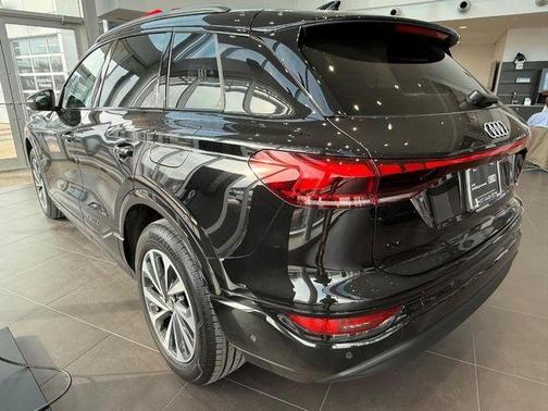 2025 Audi Q6 e-tron Premium