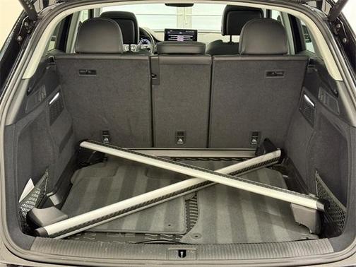 2025 Audi Q5 45 S line quattro Premium