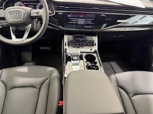 2026 Audi Q7 55 Premium Plus