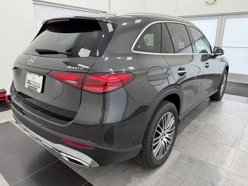 2025 Mercedes-Benz GLC 300 Base 4MATIC