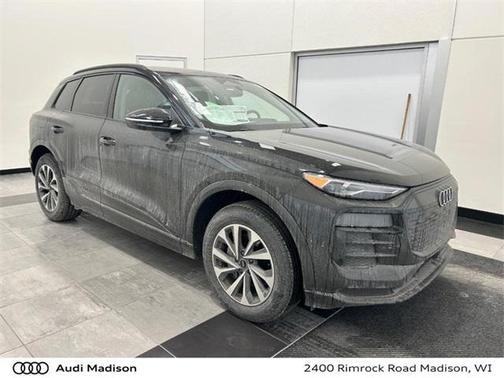 2025 Audi Q6 e-tron Premium