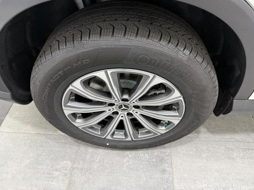 2026 Mercedes-Benz GLC 300 Base 4MATIC
