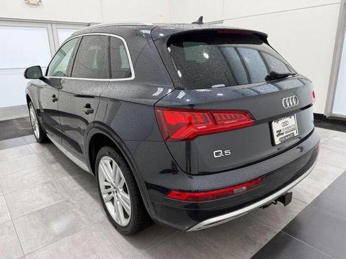 Moonlight Blue Metallic 2019 Audi Q5 2.0T Premium Plus