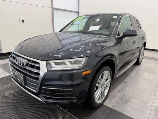Moonlight Blue Metallic 2019 Audi Q5 2.0T Premium Plus