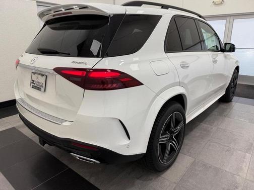 2025 Mercedes-Benz GLE 450e 4MATIC