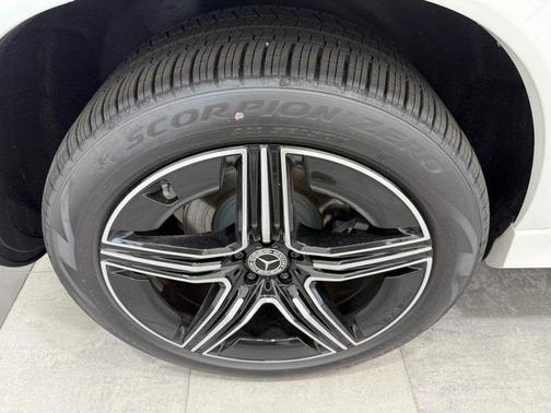 2025 Mercedes-Benz GLE 450e 4MATIC