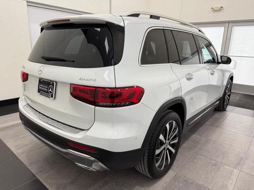 2022 Mercedes-Benz GLB 250 Base 4MATIC