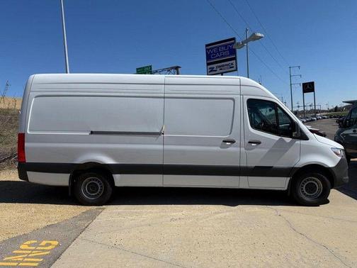 2025 Mercedes-Benz Sprinter 2500 170 WB