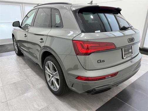 2025 Audi Q5 45 S line quattro Premium
